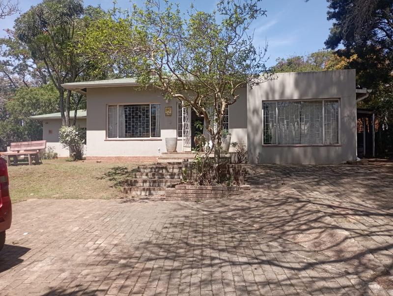 To Let 5 Bedroom Property for Rent in West Hill Eastern Cape